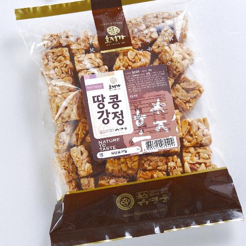 Hojeongga Peanut Gangjeong (Sweet Crackers with Peanut) 500g